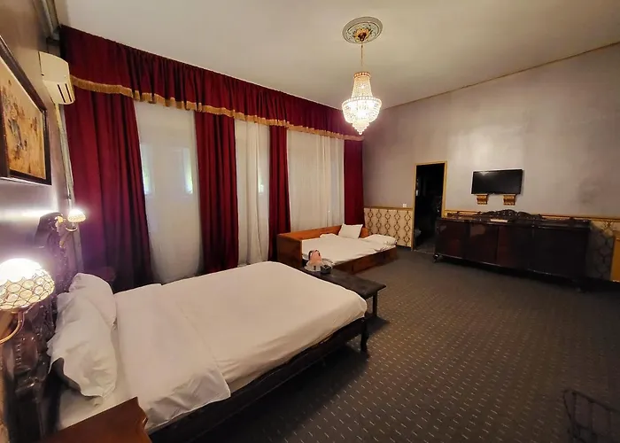 Nf Palace Old Hotel