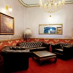 Nf Palace Old Hotel 4*