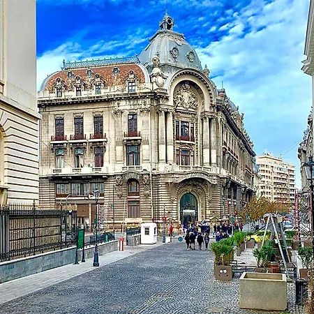 Nf Palace Old 4*