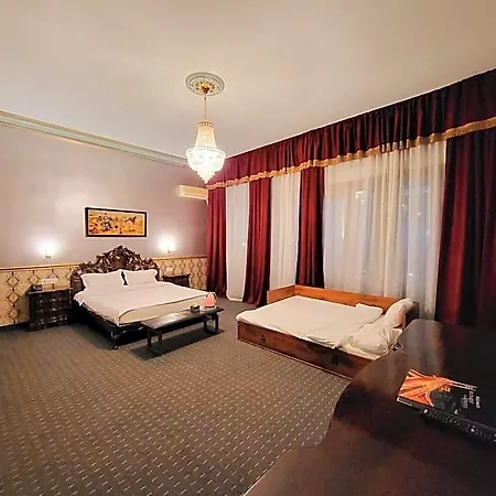 Nf Palace Old Hotel 4*