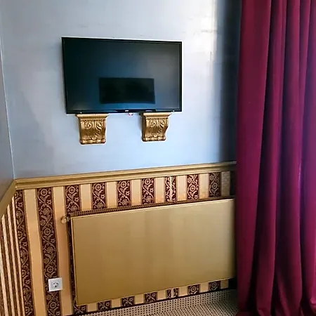Nf Palace Old Hotel 4*