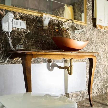 Nf Palace Old Отель