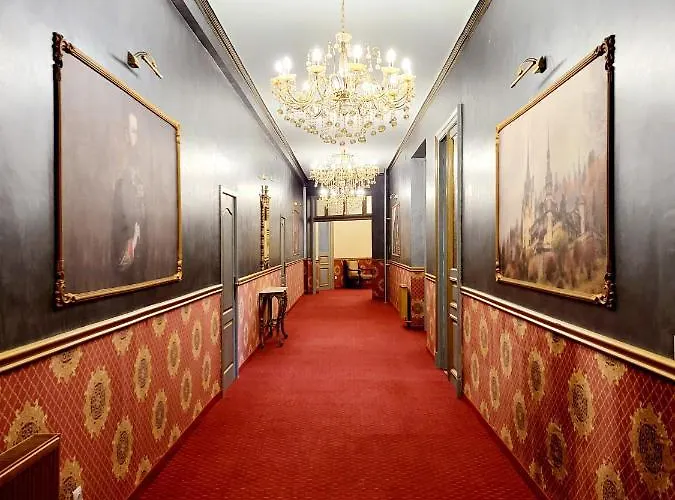 Nf Palace Old Bucarest