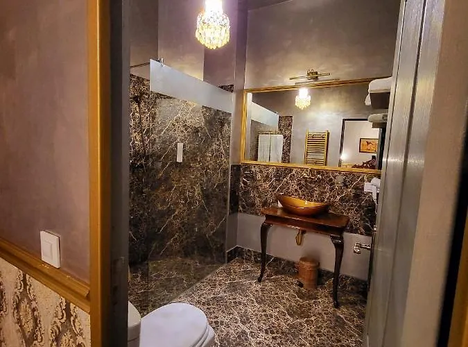 호텔 Nf Palace Old 부쿠레슈티