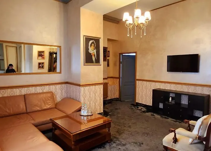 Nf Palace Old Hotel Bucarest