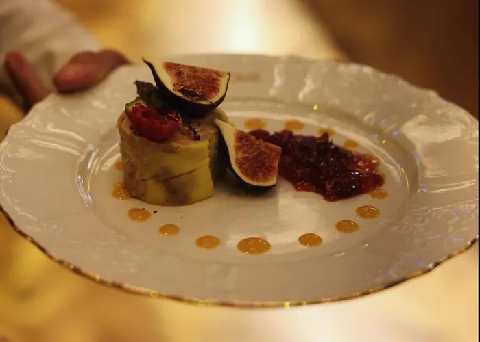 Nf Palace Old Hotel Bucarest