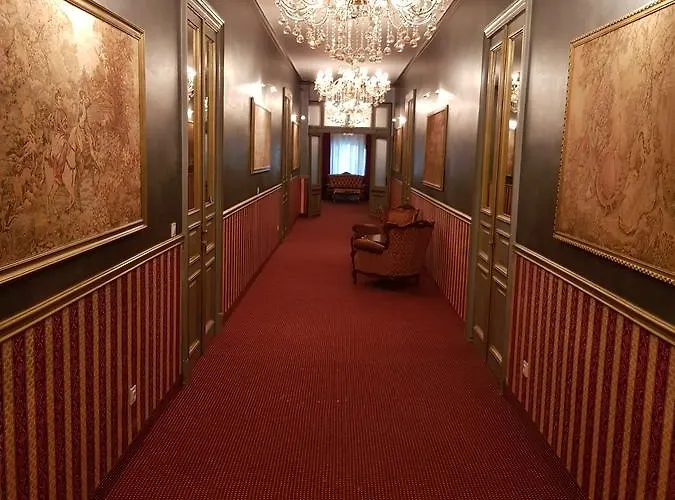 Nf Palace Old 4*