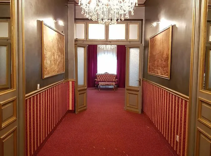 Szálloda Nf Palace Old Bukarest
