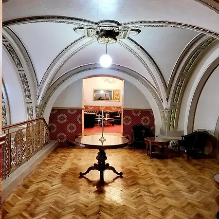 Nf Palace Old Hotel Bucharest