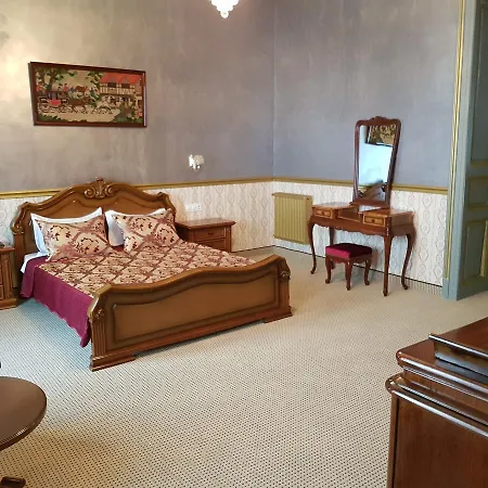 Nf Palace Old 4*