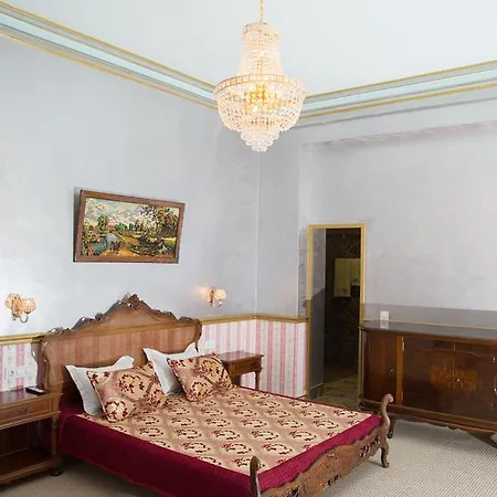 Nf Palace Old 4* Boekarest