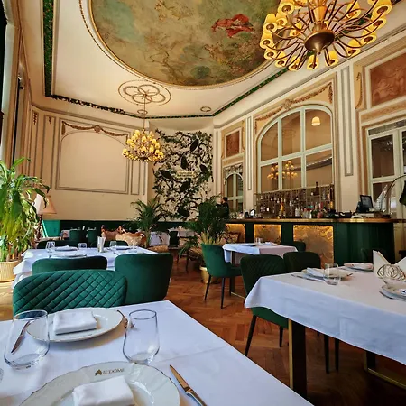 Nf Palace Old Bucareste