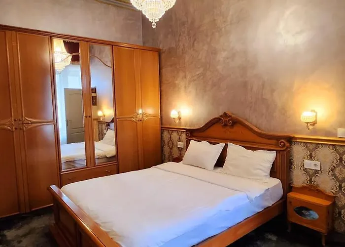Nf Palace Old 4*
